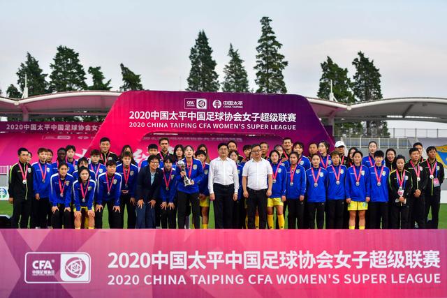 大连英博遭重创，两大中锋缺席赛季报销